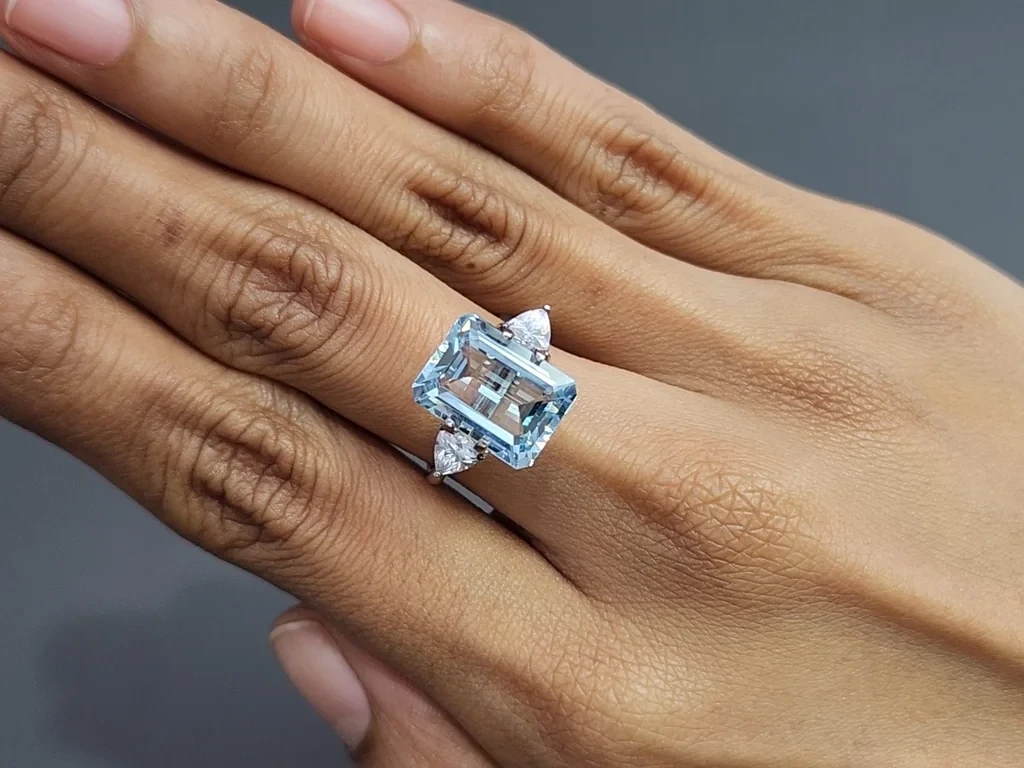 Aquamarine octagon cut 5.25 carats, Madagascar Image №5