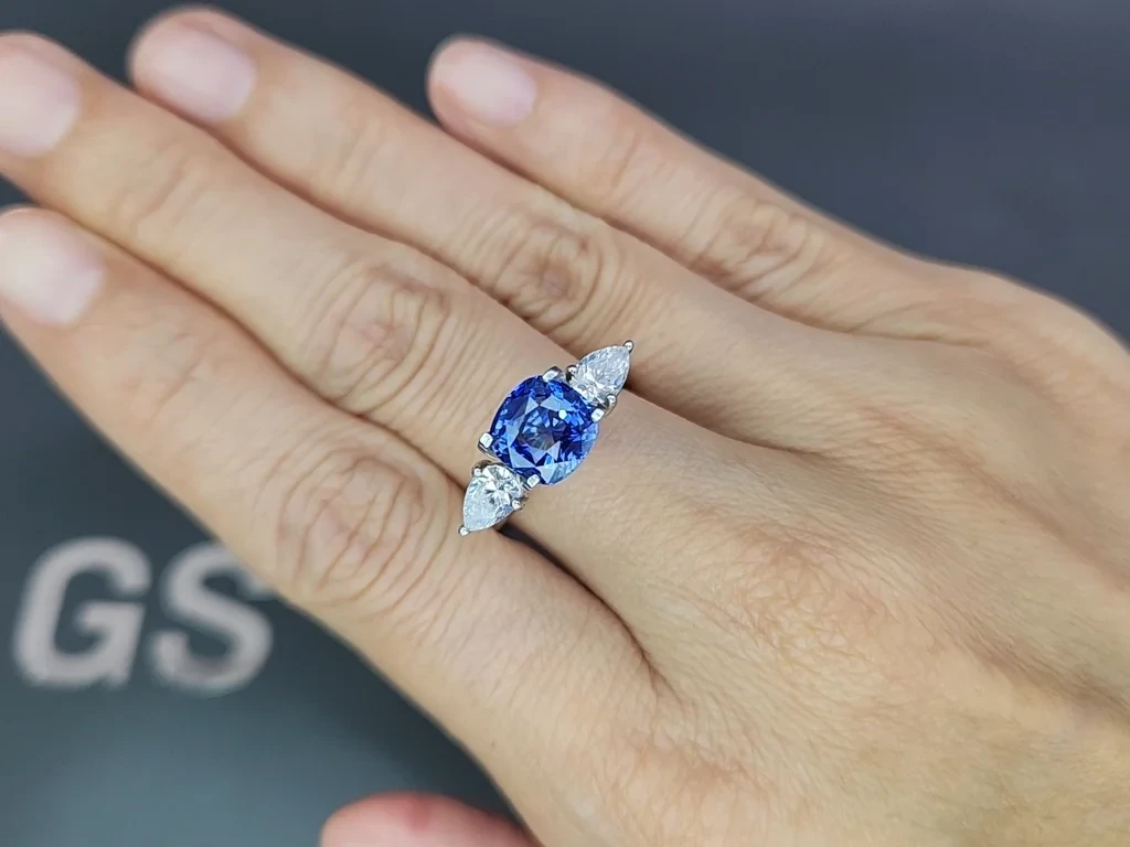 Sapphire Cornflower Blue cushion cut 3.36 carats, Sri Lanka Image №5