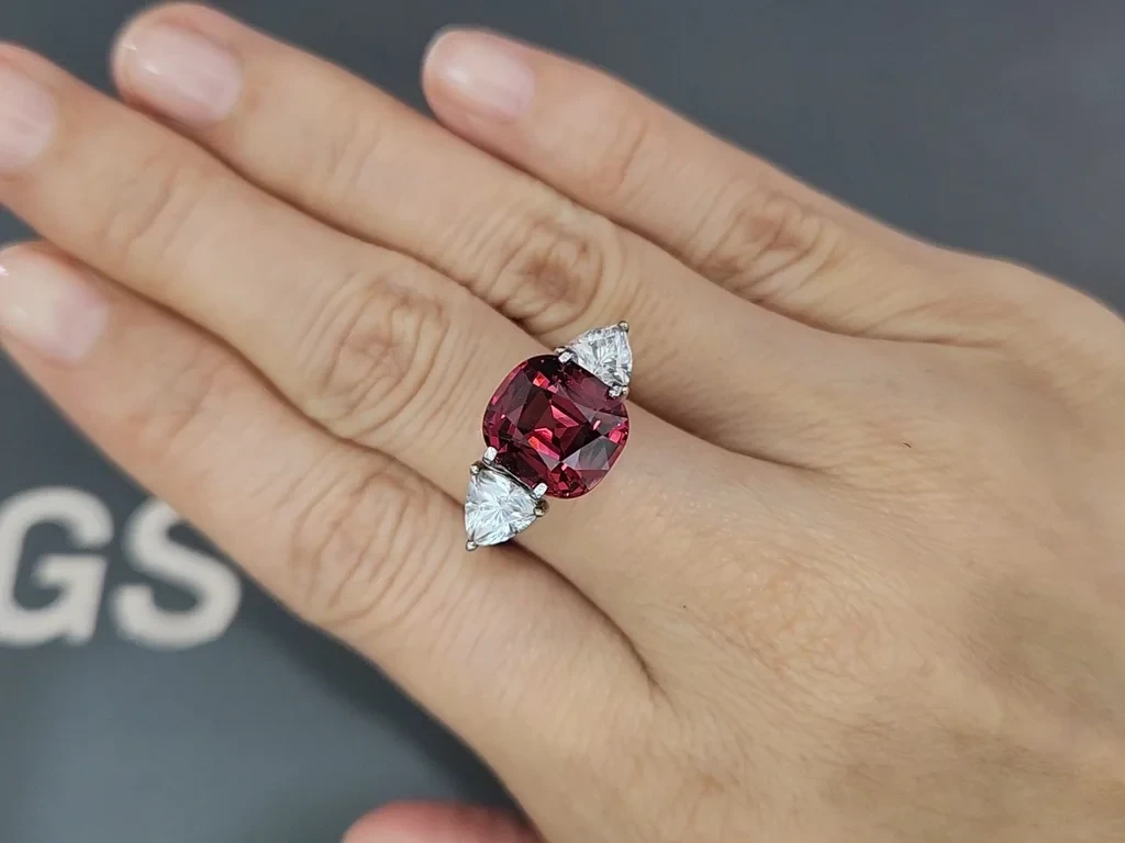 Garnet rhodolite cushion cut 6.68 carats, Tanzania Image №5