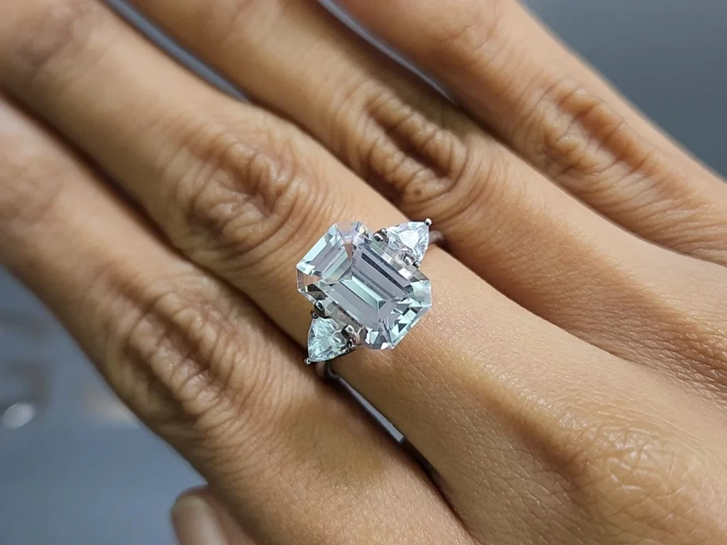 Kunzite octagon cut 4.74 carats, Pakistan Image №5