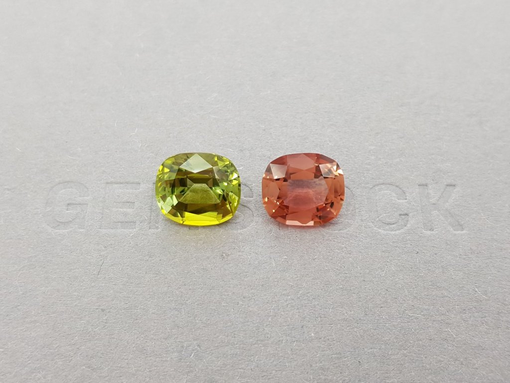 Contrasting pair of green and pink cushion cut tourmalines 6.59 ct Image №1
