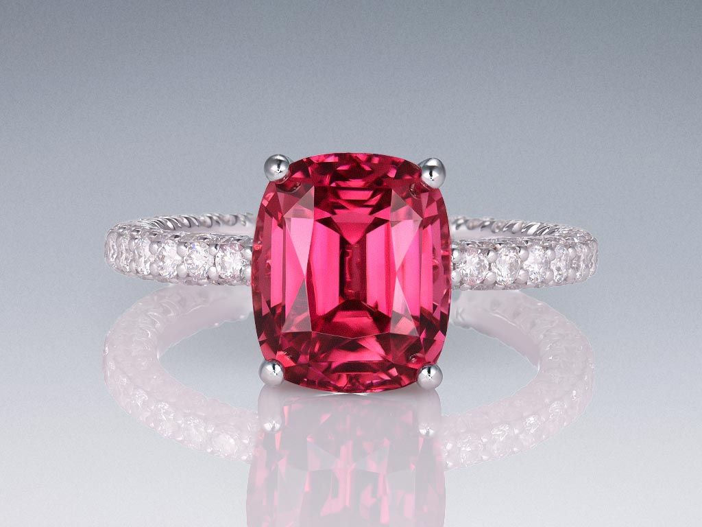 Ring with purple-pink rubellite 4.51 carats and diamonds in 18K white gold Image №1