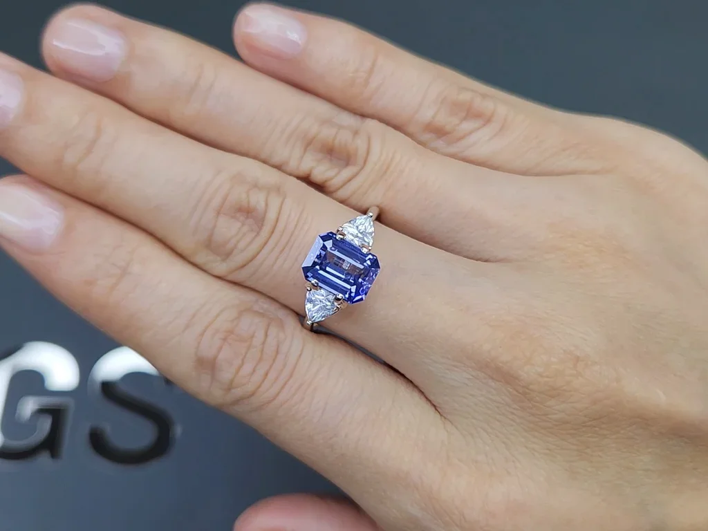 Unheated blue octagon cut sapphire 3.04 carats, Sri Lanka Image №5