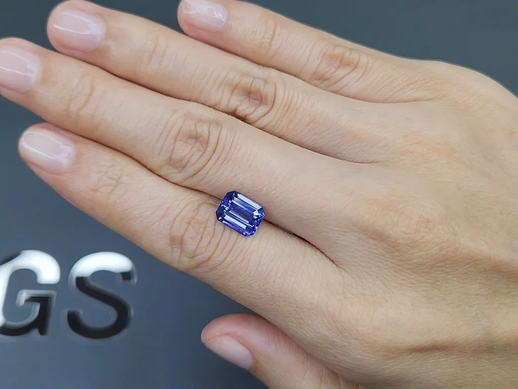 Unheated blue octagon cut sapphire 3.04 carats, Sri Lanka Image №2