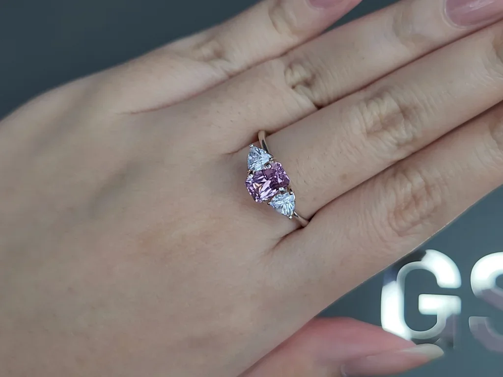 Unheated Baby pink sapphire in radiant cut 1.60 carats, Madagascar  Image №5