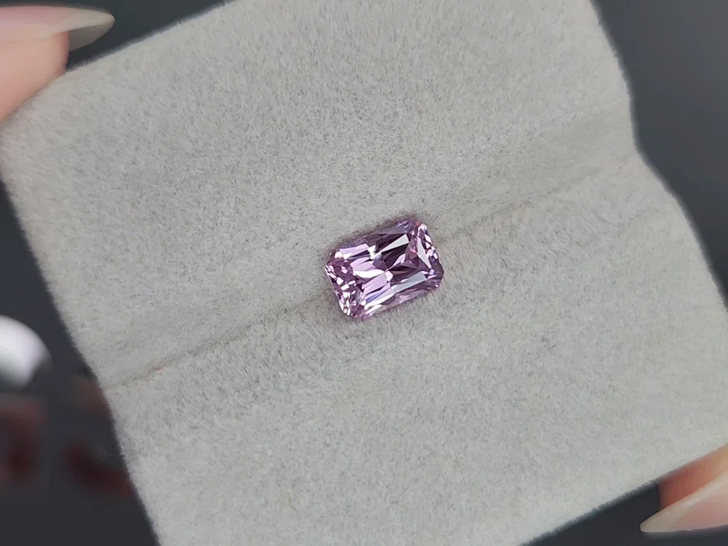 Unheated Baby pink sapphire in radiant cut 1.60 carats, Madagascar  Image №4