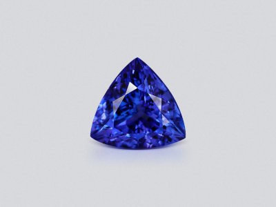 Tanzanite in trillion cut 7.19 carats, Tanzania photo