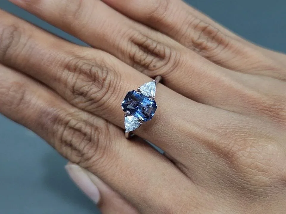 Unheated sapphire Vivid Blue octagon cut 2.04 carats, Tanzania Image №5