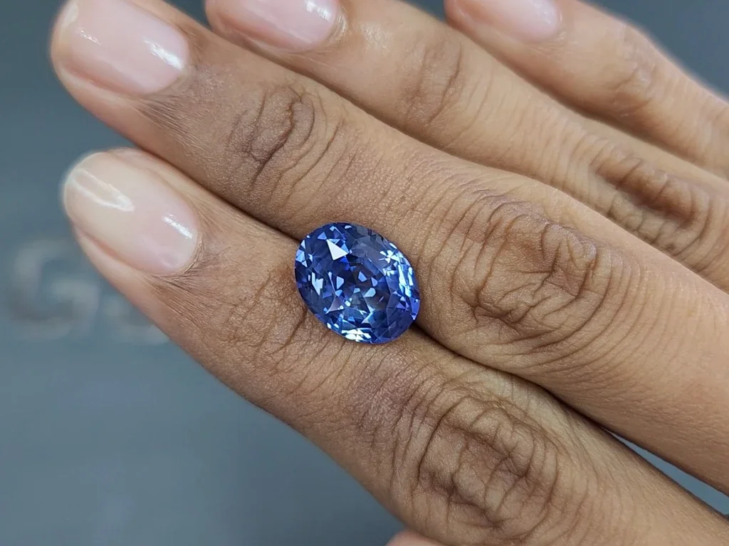 Blue sapphire oval cut 6.79 carats, Sri Lanka Image №2