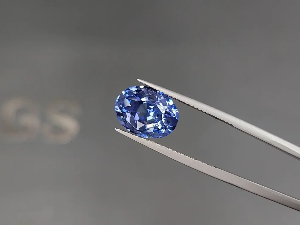 Blue sapphire oval cut 6.79 carats, Sri Lanka Image №4
