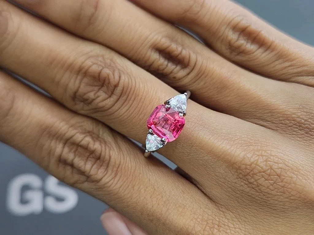 Vibrant Vivid Pink Mahenge spinel in cushion cut  2.05 carats, Tanzania   Image №5