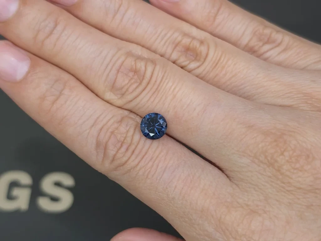 Blue spinel round cut 1.25 carats, Tanzania Image №2