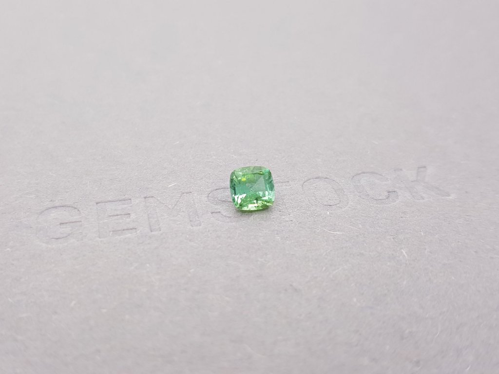 Cushion cut mint tourmaline 0.70 ct Image №3