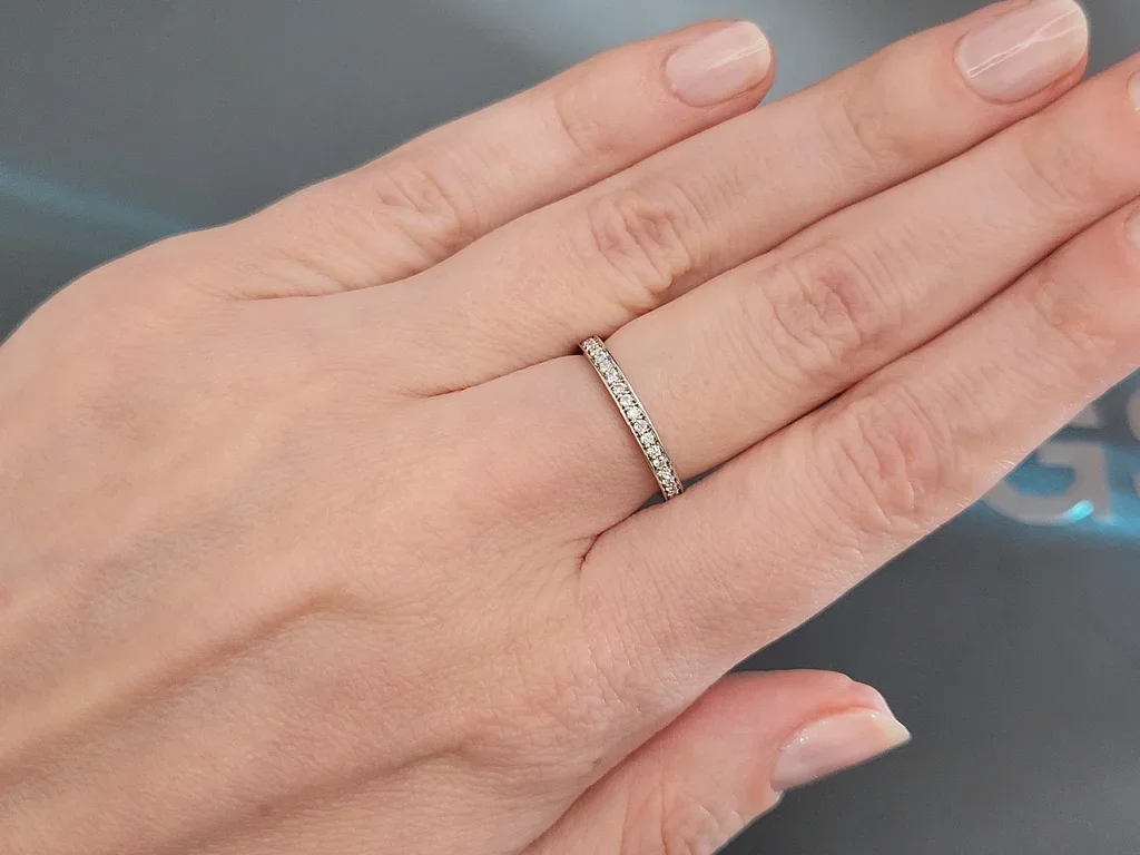 Diamond ring in 18K white gold Image №4