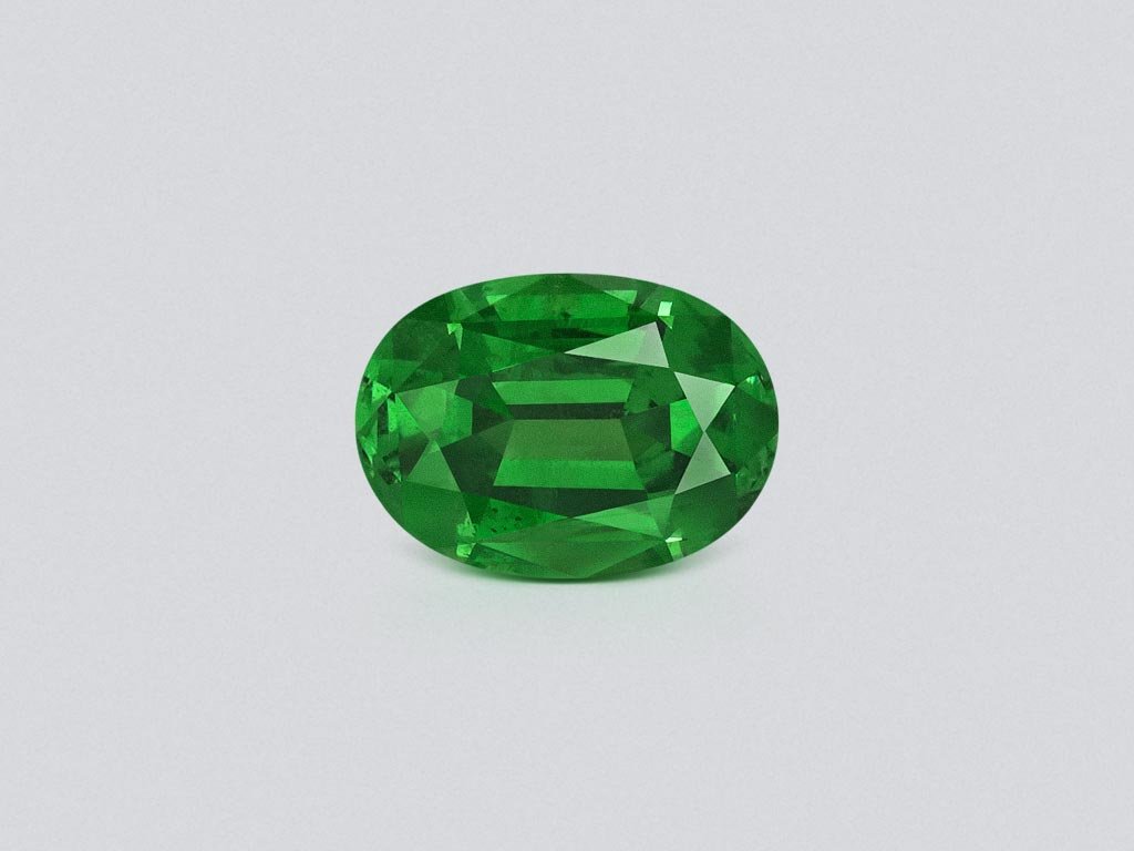 Vivid green tsavorite garnet in oval cut 1.81 carats, Tanzania  Image №1