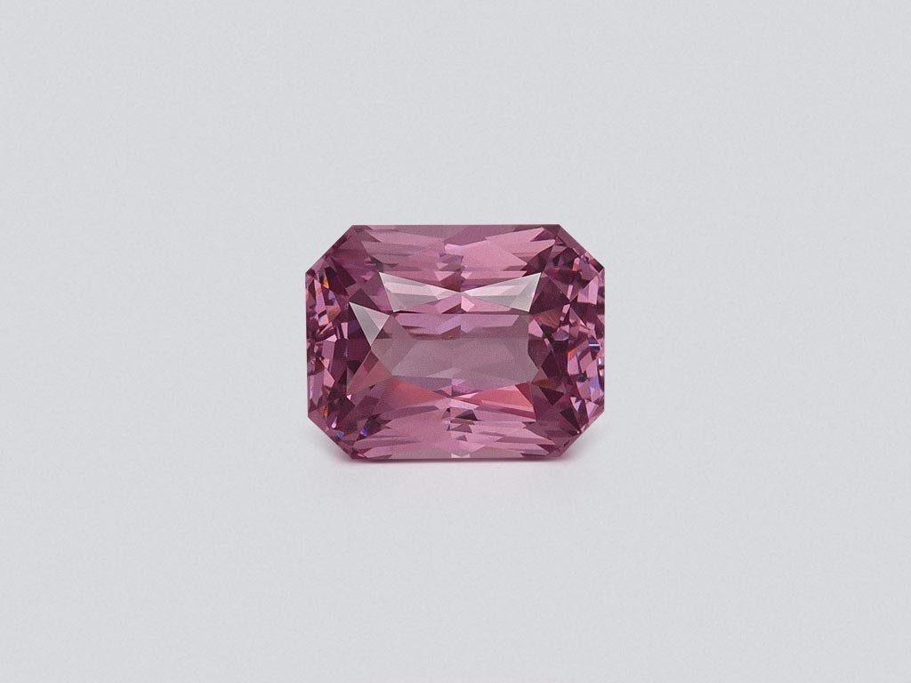 Lavender spinel in radiant cut 4.15 carats, Tanzania Image №1
