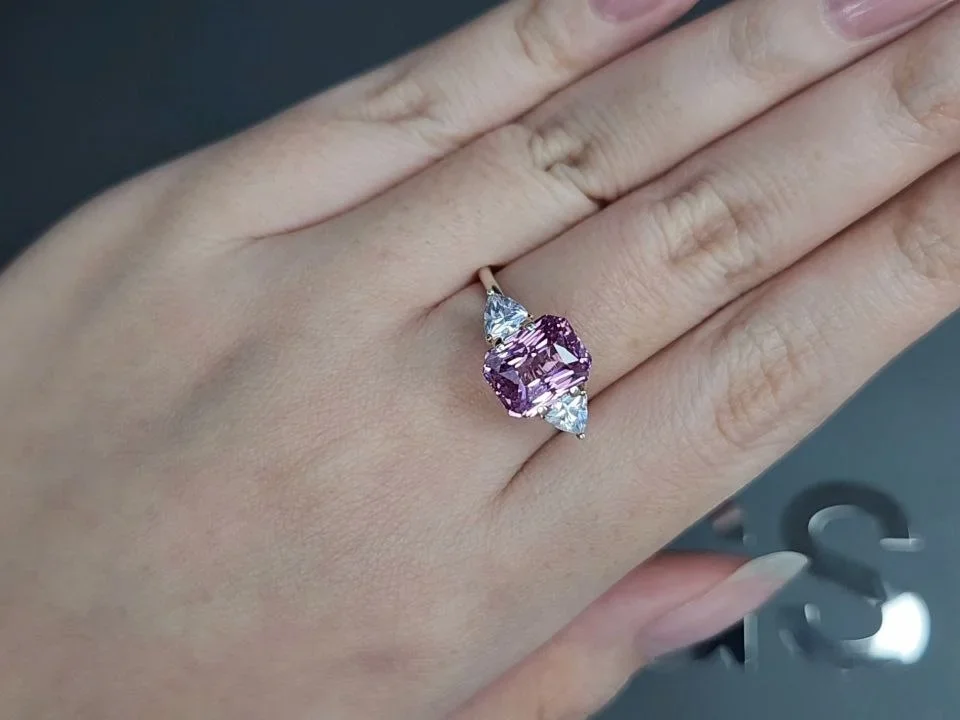 Lavender spinel in radiant cut 4.15 carats, Tanzania Image №5