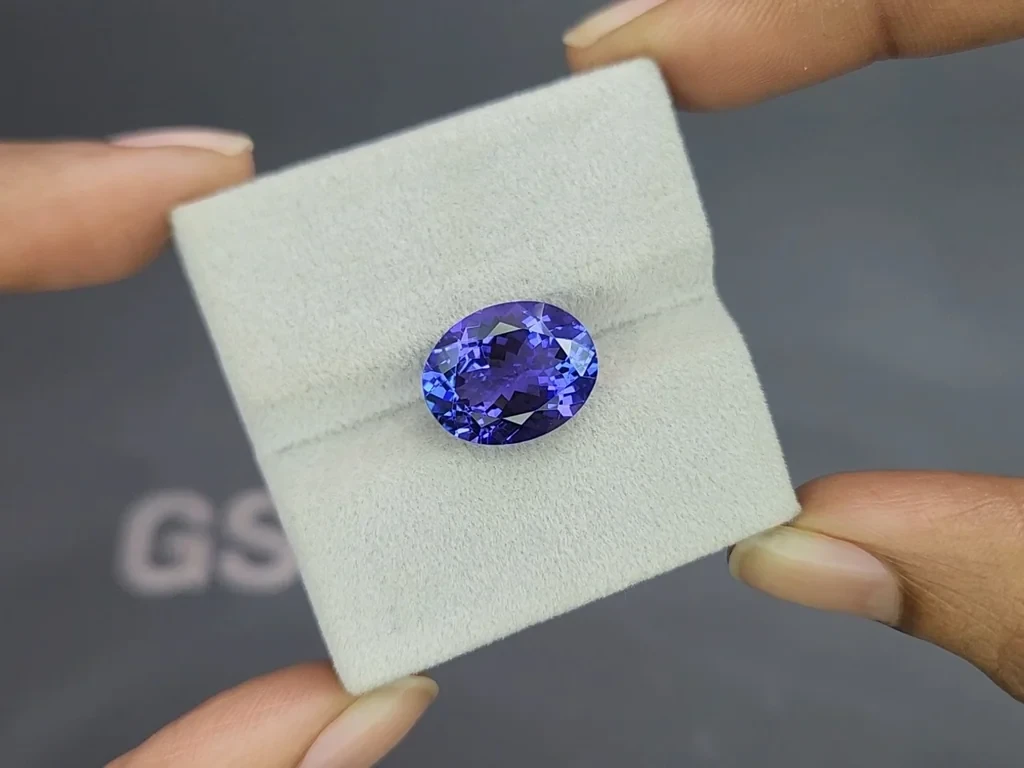 Tanzanite oval cut 7.76 carats, Tanzania Image №4