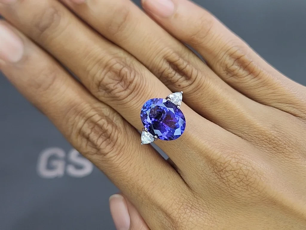 Tanzanite oval cut 7.76 carats, Tanzania Image №5