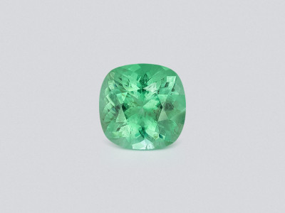Neon Green Paraiba tourmaline in cushion cut 9,17 carats, Mozambique photo