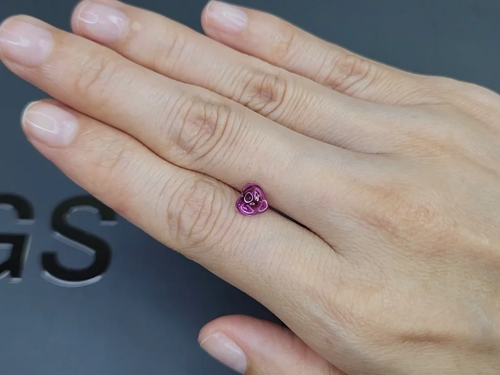 Purple sapphire in heart shape 1.65 carats, Madagascar Image №2