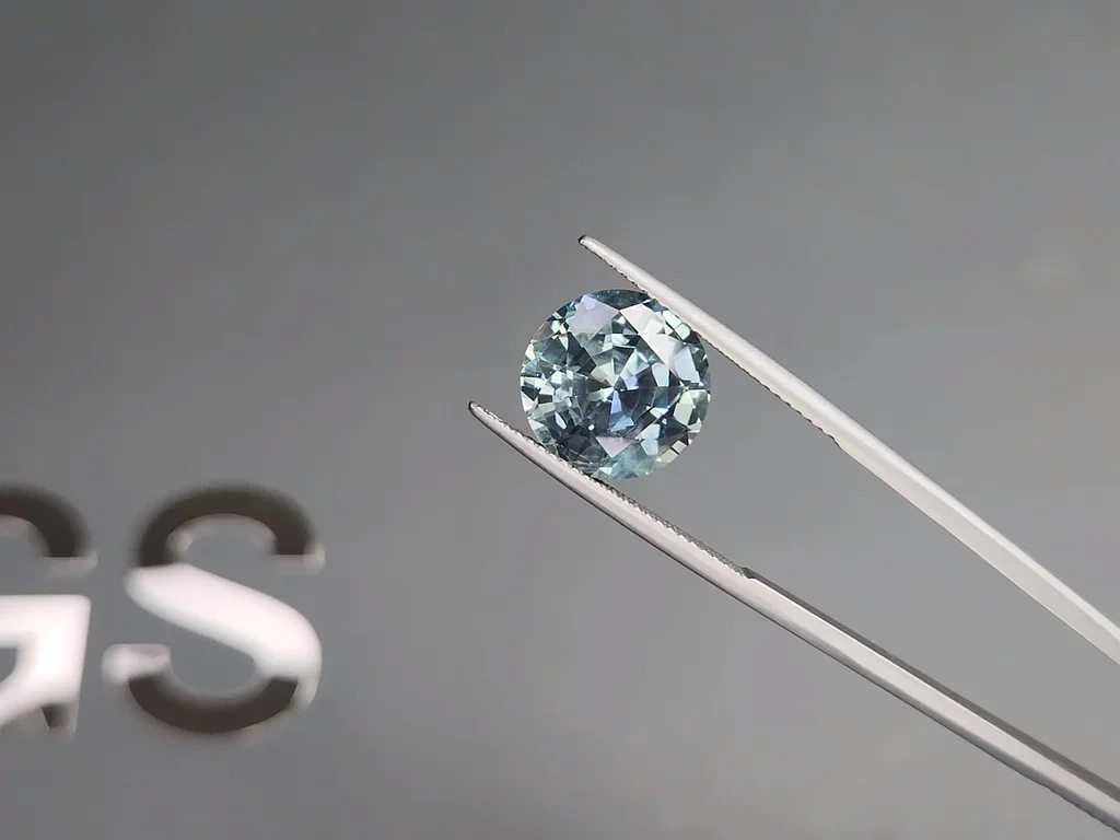 Unheated Teal sapphire in round cut 7.80 carats, Madagascar Image №3
