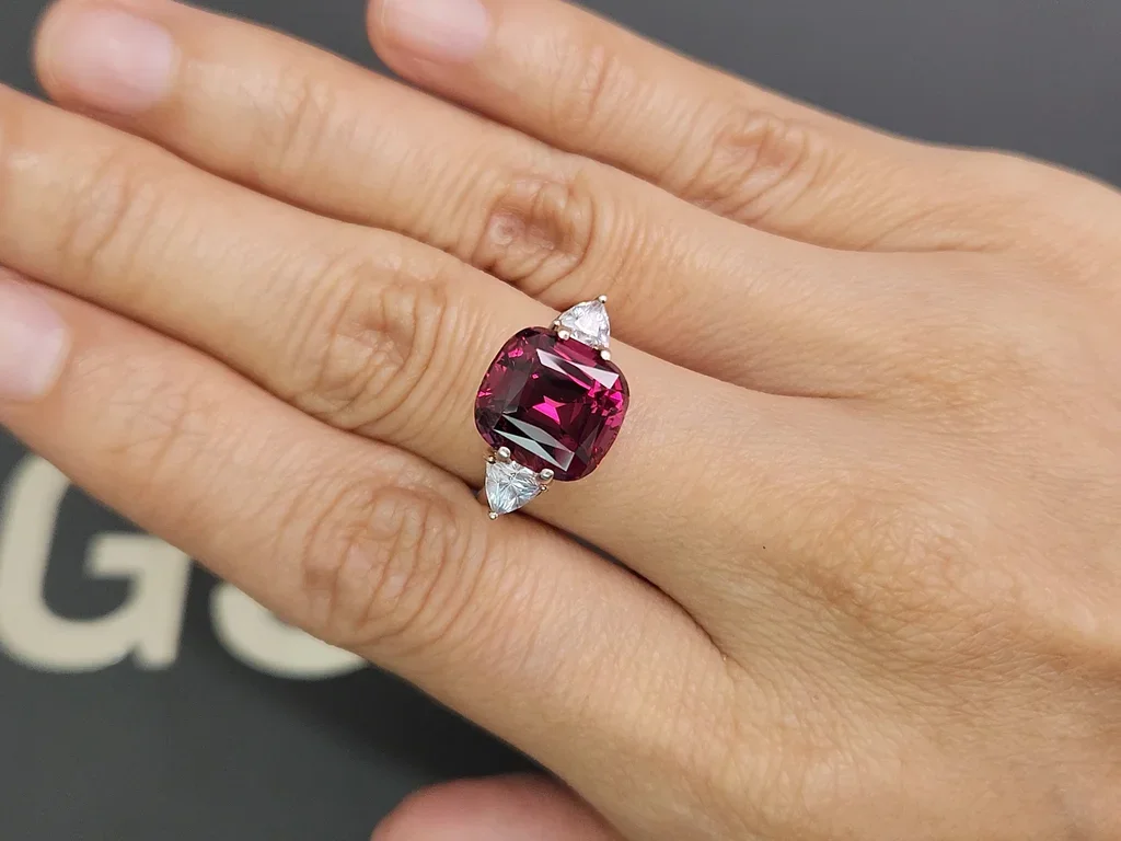 Garnet rhodolite cushion cut 7.33 carats, Tanzania Image №5