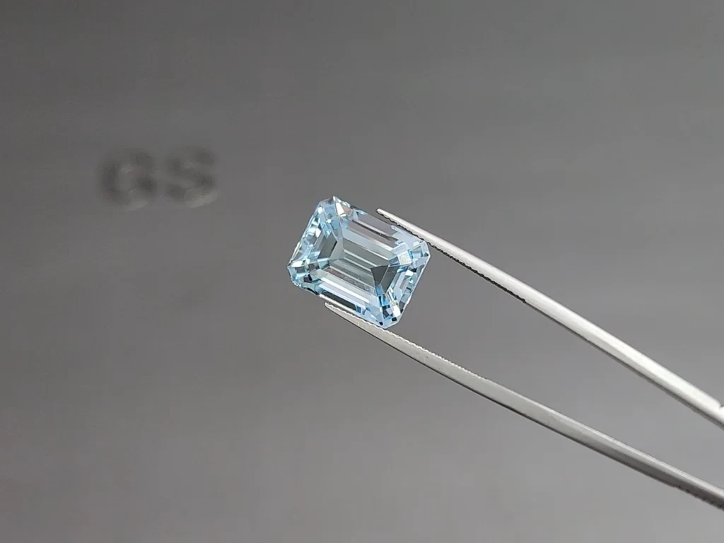 Aquamarine octagon cut 12.44 carats, Madagascar Image №3