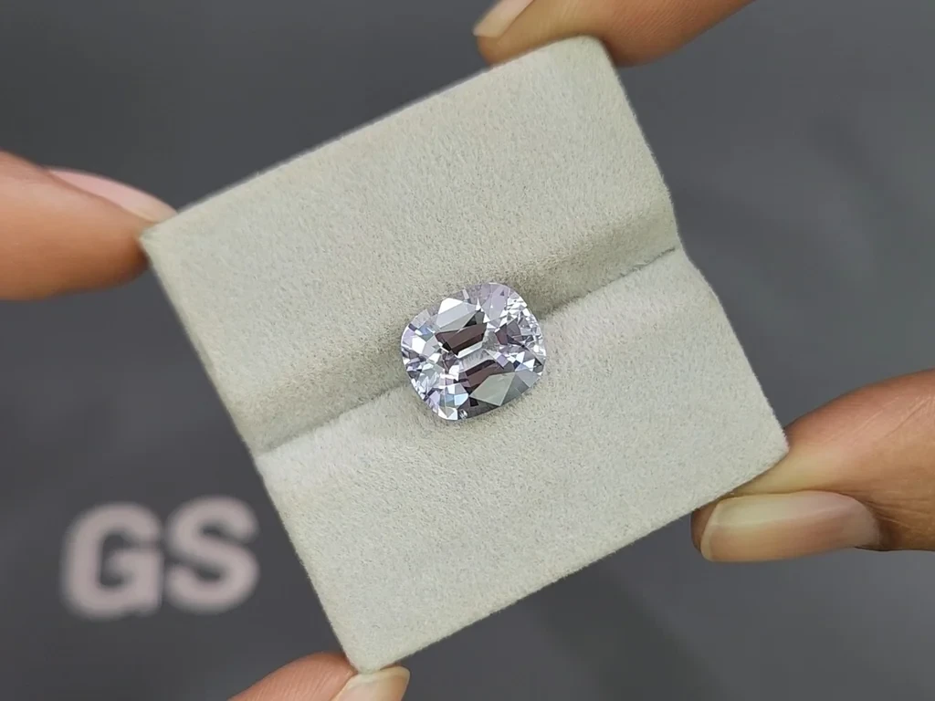 Steel Grey Vibrant spinel in cushion cut 5.84 carats, Burma  Image №4