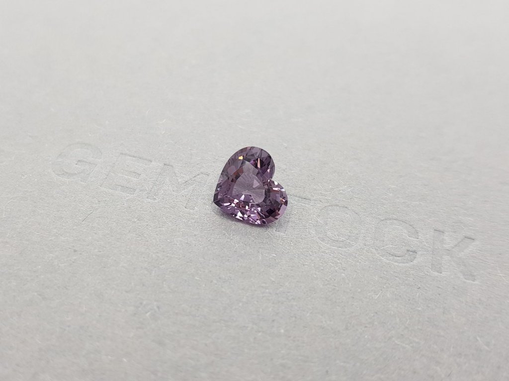 Grayish purple heart cut spinel 2.34 ct, Burma Image №3