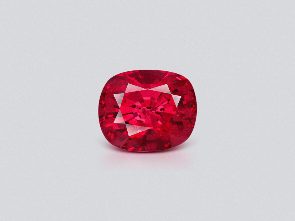 Unique Vibrant red type spinel in cushion cut  8.20 carats, Vietnam Image №1