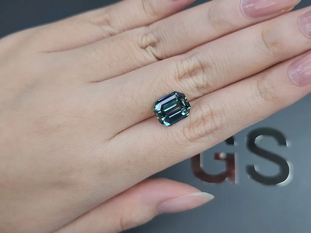 Unheated Teal sapphire in octagon 6.56 carats, Madagascar Image №2