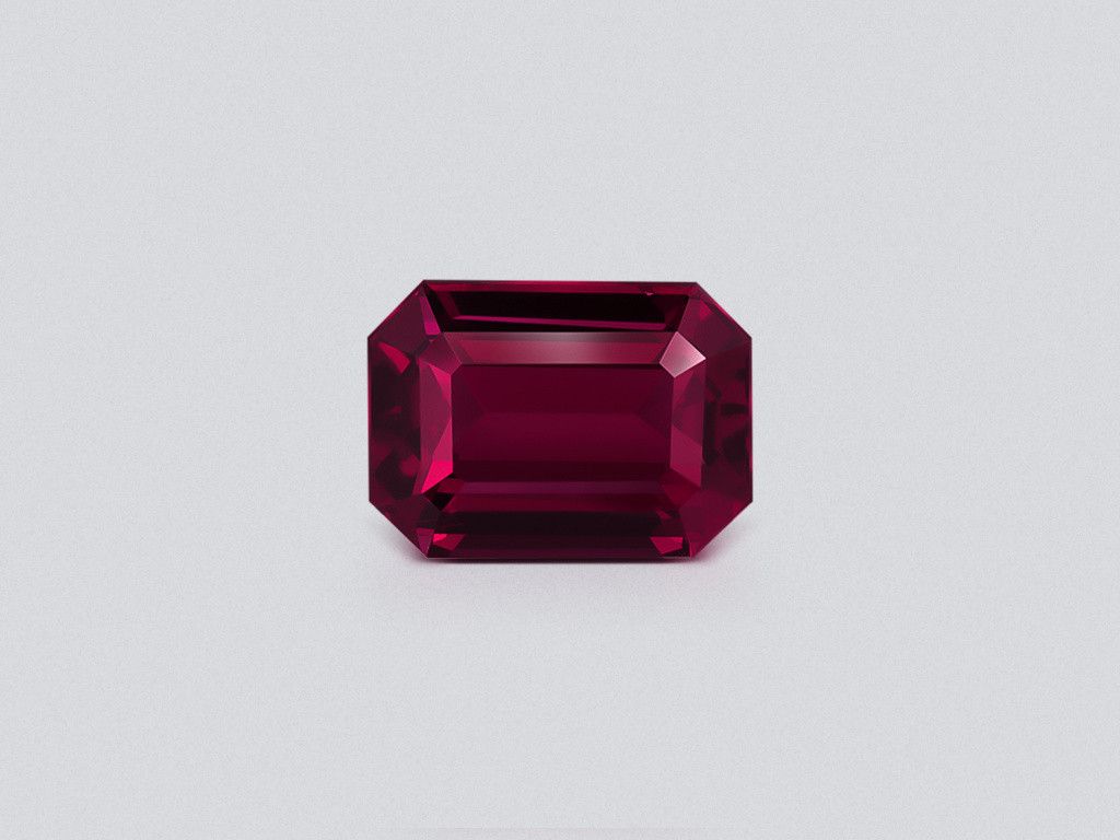 Garnet rhodolite octagon cut 3.77 carats, Tanzania Image №1