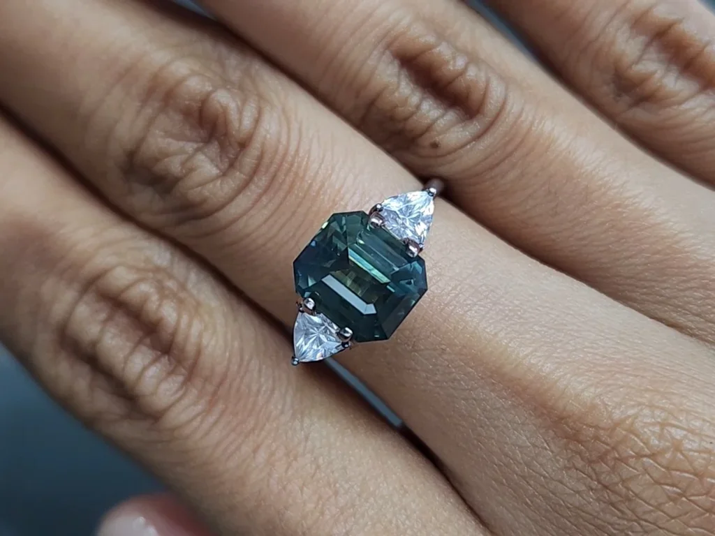 Teal sapphire octagon cut 5.94 carats, Madagascar Image №5