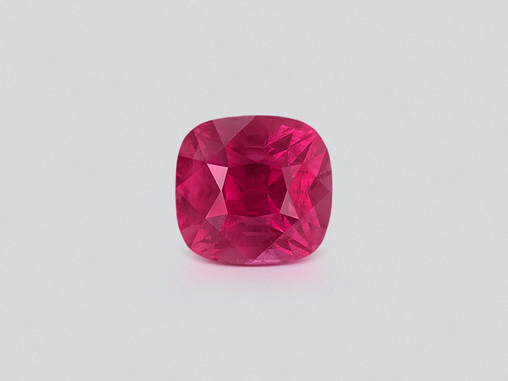 Unheated ruby Pigeon blood cushion cut 1.53 carats, Tanzania  Image №1