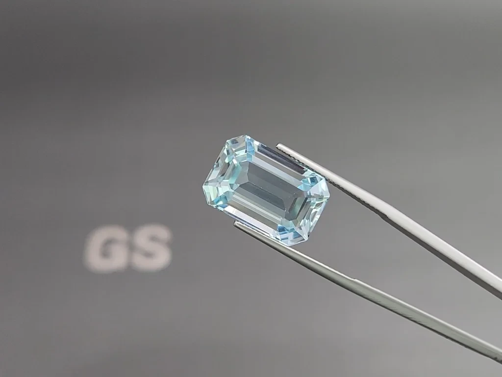 Large aquamarine octagon cut 15.57 carats, Madagascar  Image №3