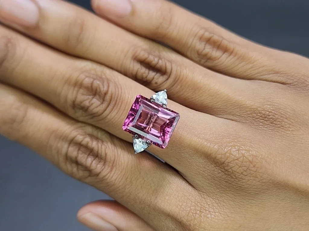 Pink tourmaline radiant cut 8.40 carats, Congo  Image №5