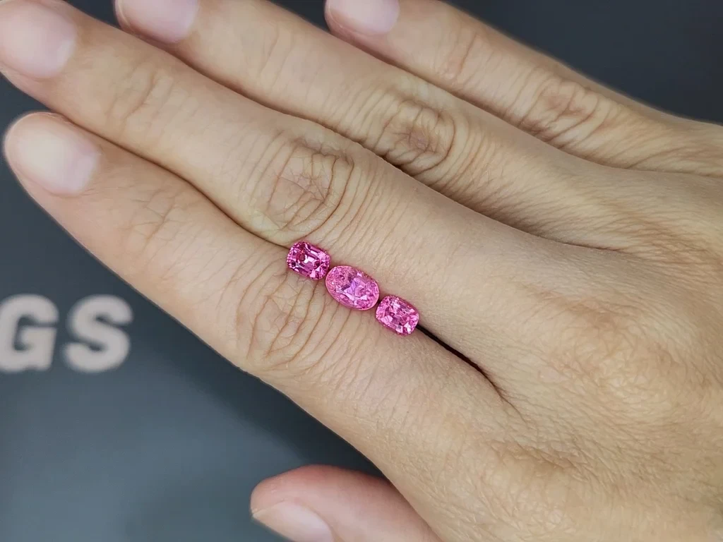 Set of Vivid Pink Mahenge spinel cushion and oval cuts 2.28 carats, Tanzania Image №2