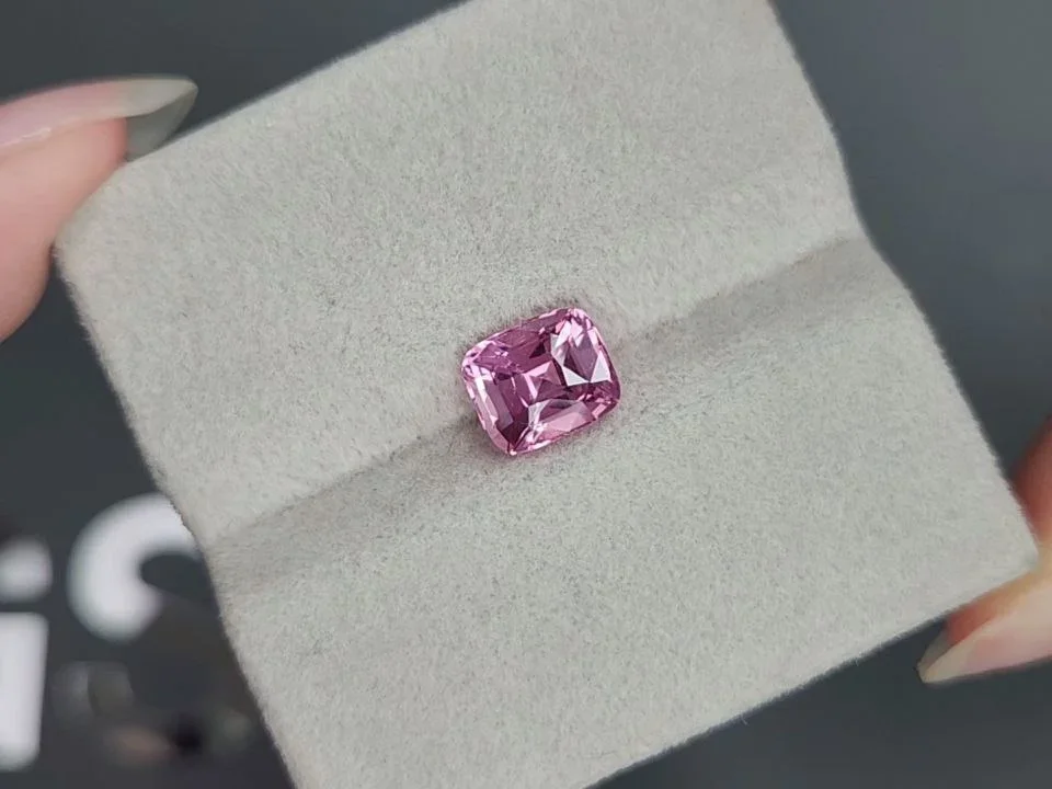 Pink Mahenge spinel in cushion cut 2.10 carats, Tanzania Image №4