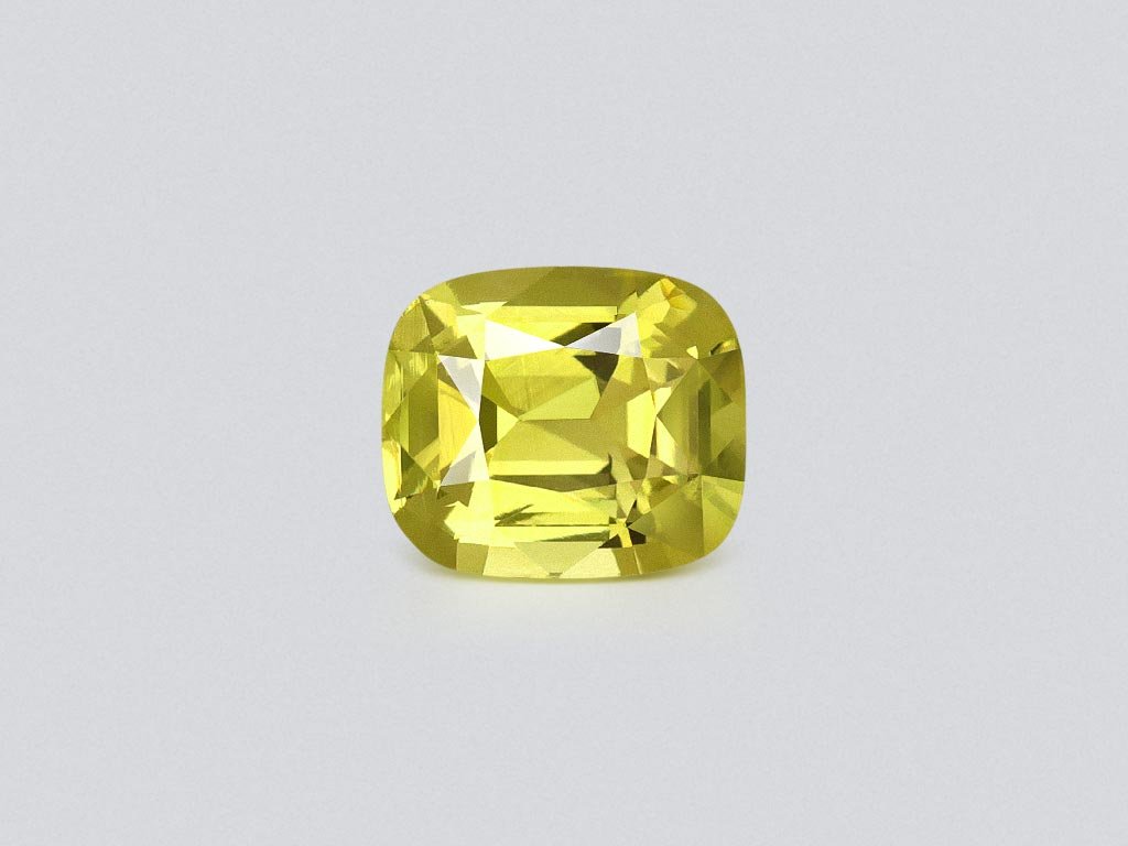Yellow-green chrysoberyl in cushion cut 1.51 carats, Sri Lanka Image №1