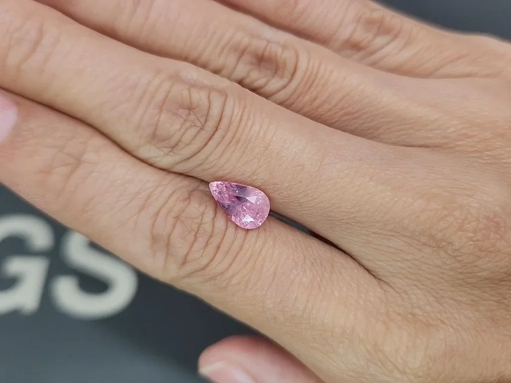 Unheated sapphire Padparadscha rutile silk effect pear cut 2.70 carats, Sri Lanka  Image №2