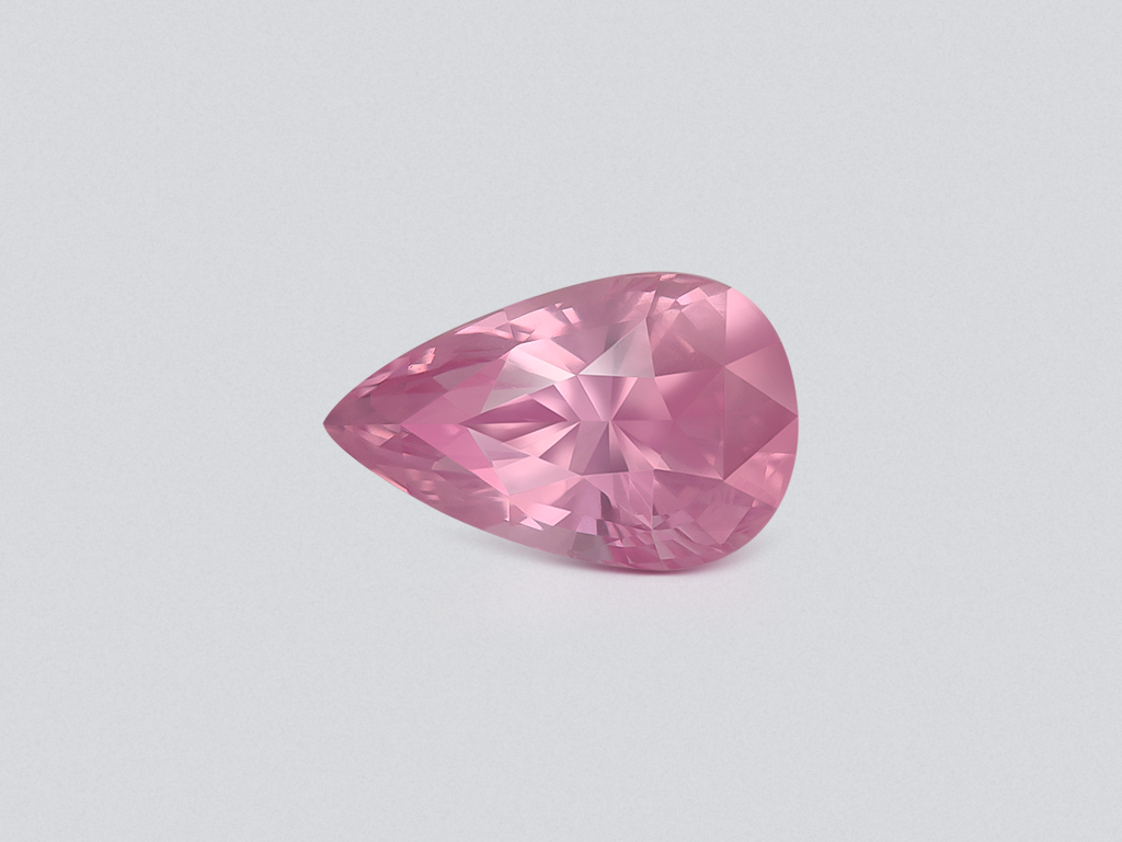 Unheated sapphire Padparadscha rutile silk effect pear cut 2.70 carats, Sri Lanka  Image №1