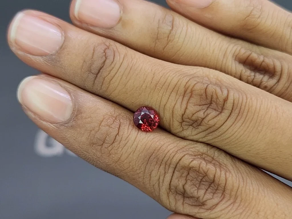 Spinel orange red oval cut 1.13 carats, Vietnam Image №2