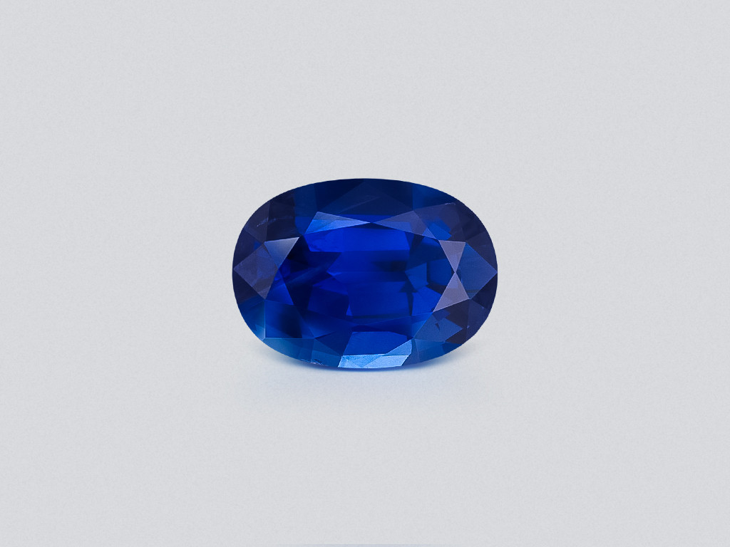 Sapphire Royal Blue oval cut 5.05 carats, Madagascar Image №1
