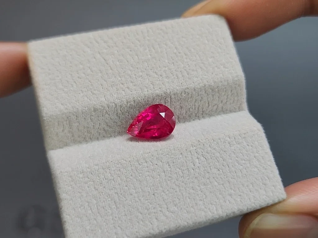 Unheated ruby pear cut 2.53 carats, Mozambique Image №4