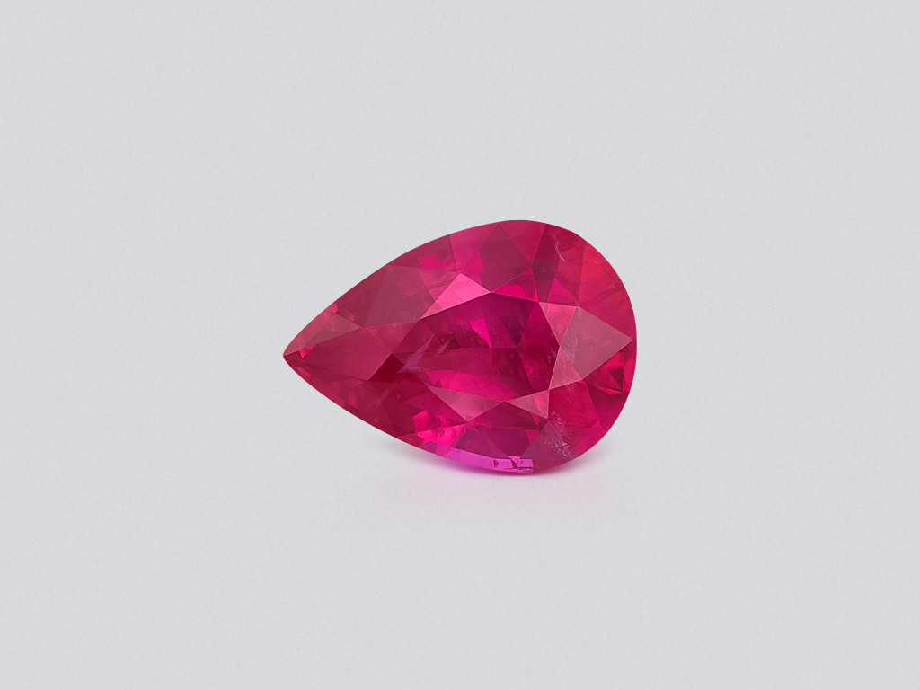 Unheated ruby pear cut 2.53 carats, Mozambique Image №1