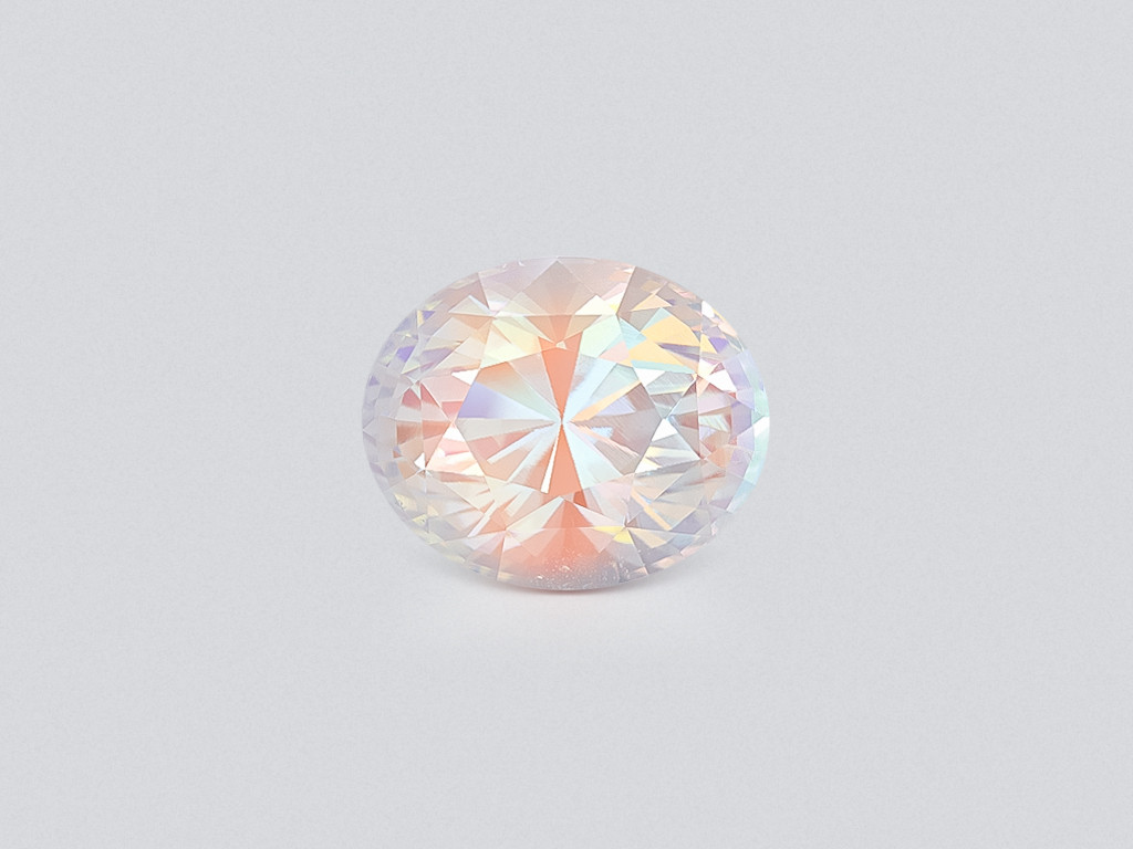 Rainbow moonstone in oval cut 8.54 carats, Madagascar  Image №1