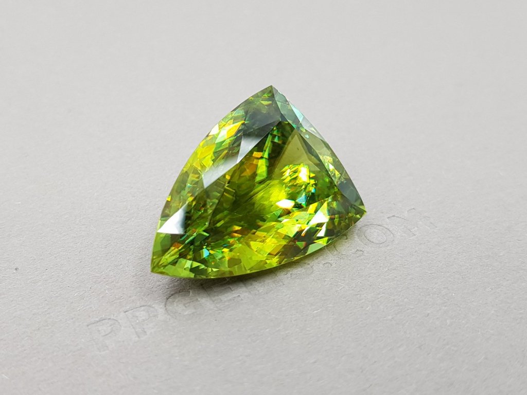 Large green sphene 36.41 ct, Zimbabwe Image №4