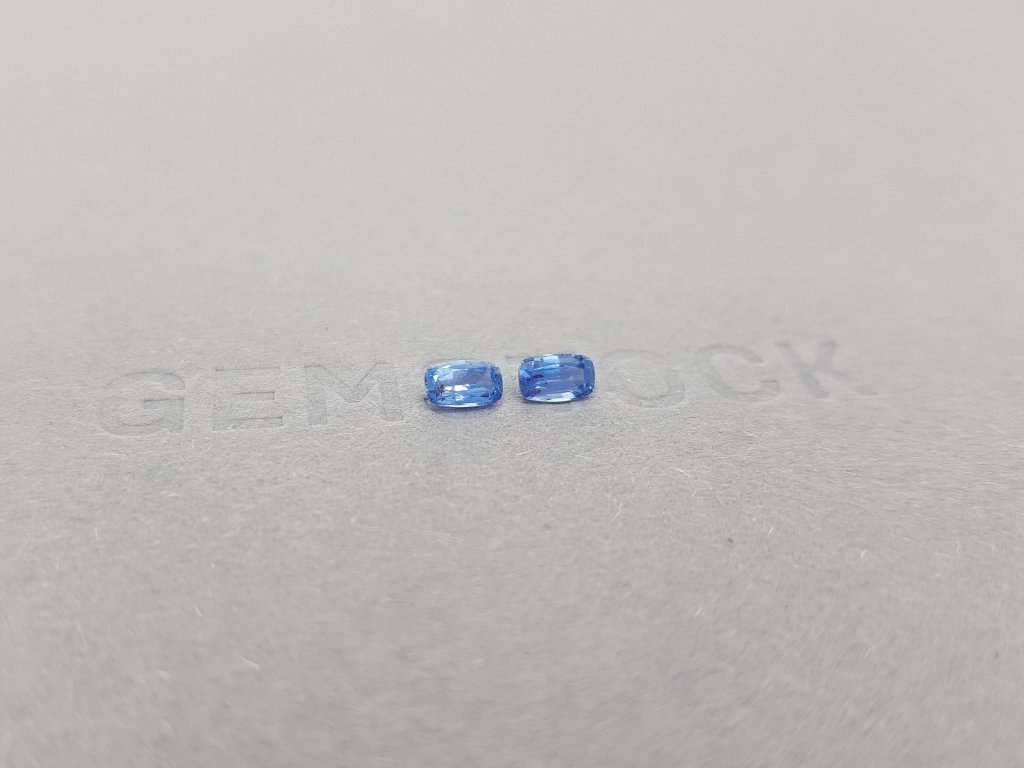 Pair of cushion cut sapphires 0.69 ct, Sri Lanka Image №2
