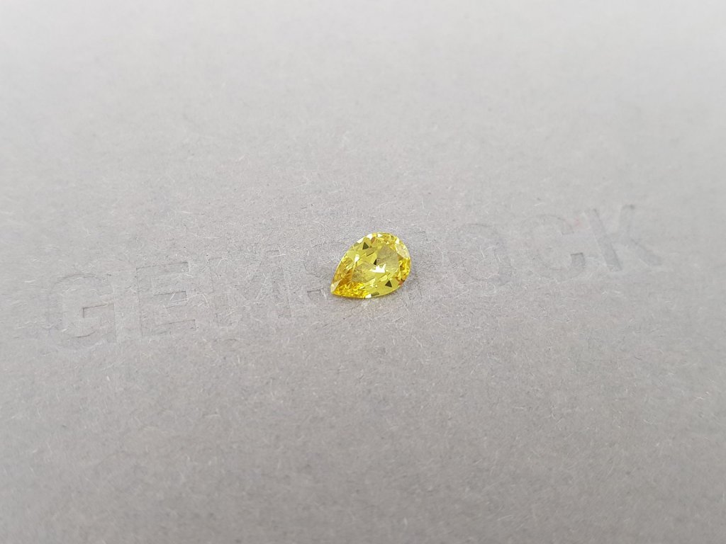 Yellow unheated pear-cut sapphire 0.69 carats, Madagascar Image №2